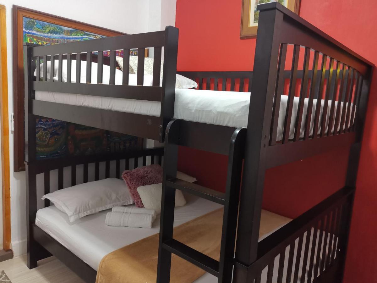 Country Bug Inn Tagaytay City Ngoại thất bức ảnh