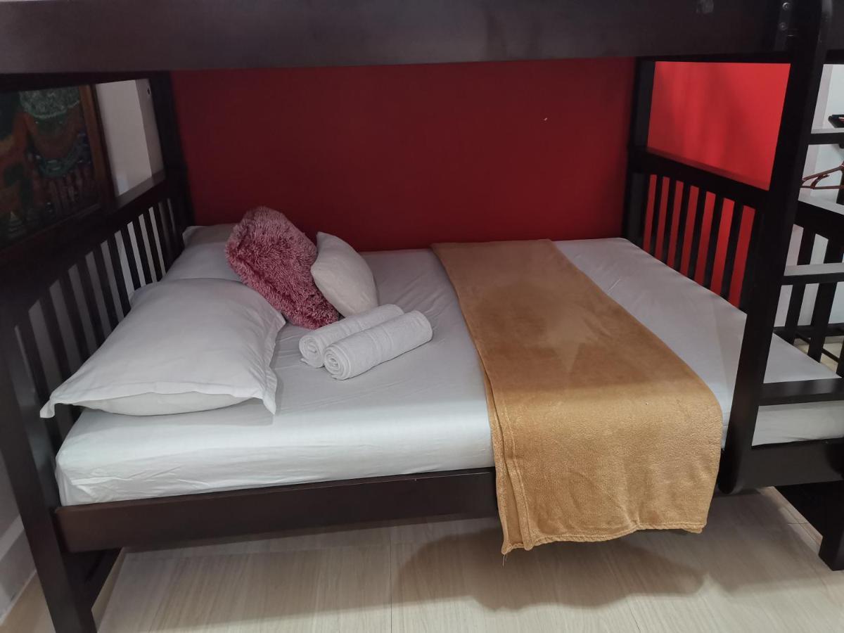 Country Bug Inn Tagaytay City Ngoại thất bức ảnh